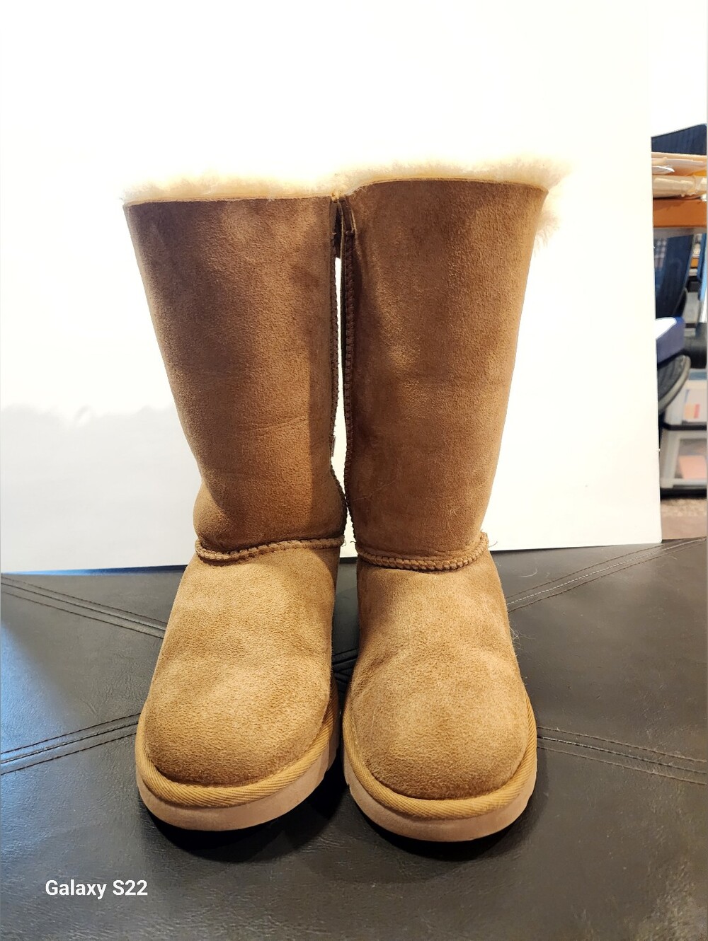 Ugg Little Girls Tall Bailey Bow II boots- Chestnut color
